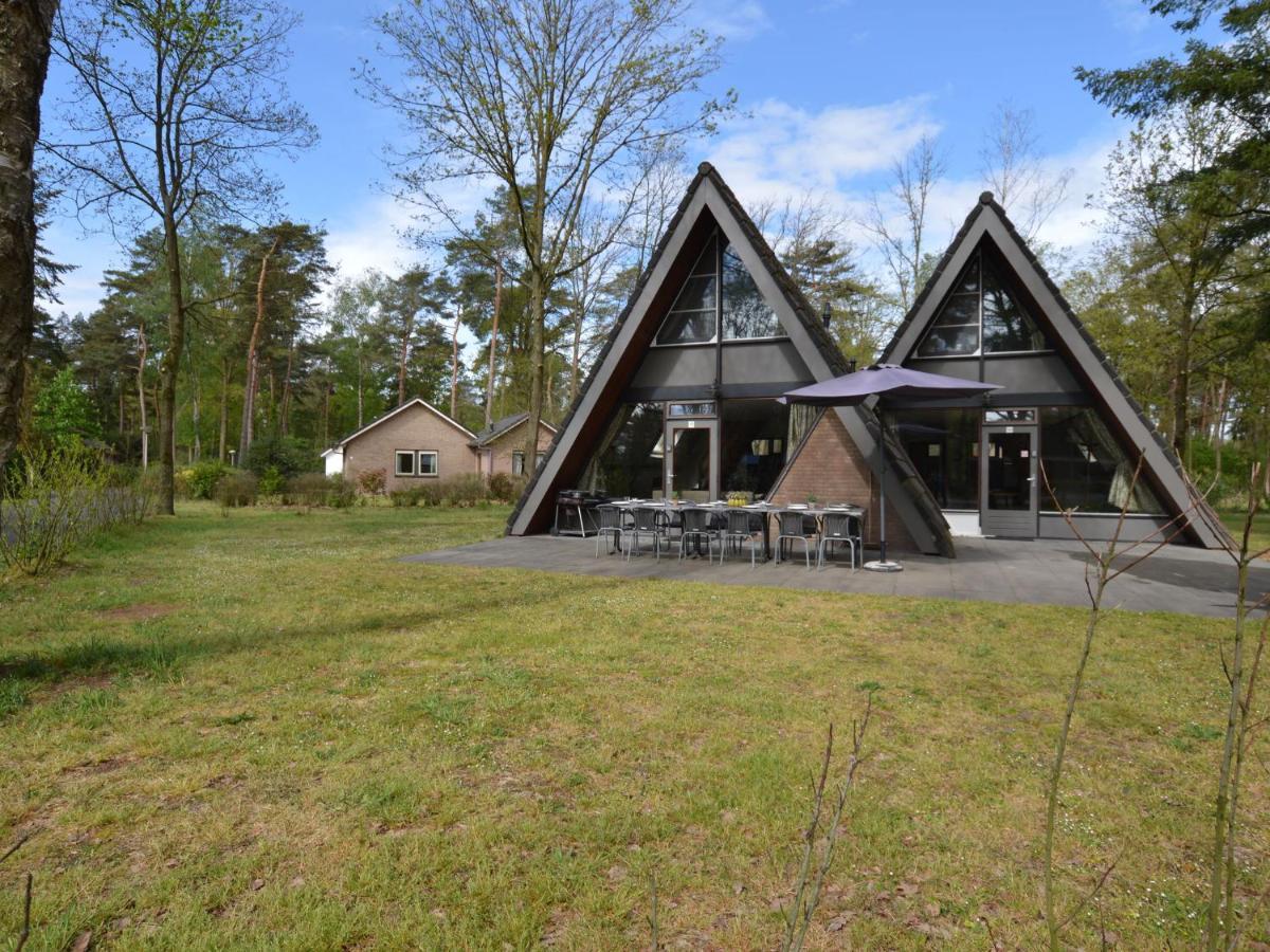 Holiday Home With Large Terrace Stramproy Exterior foto